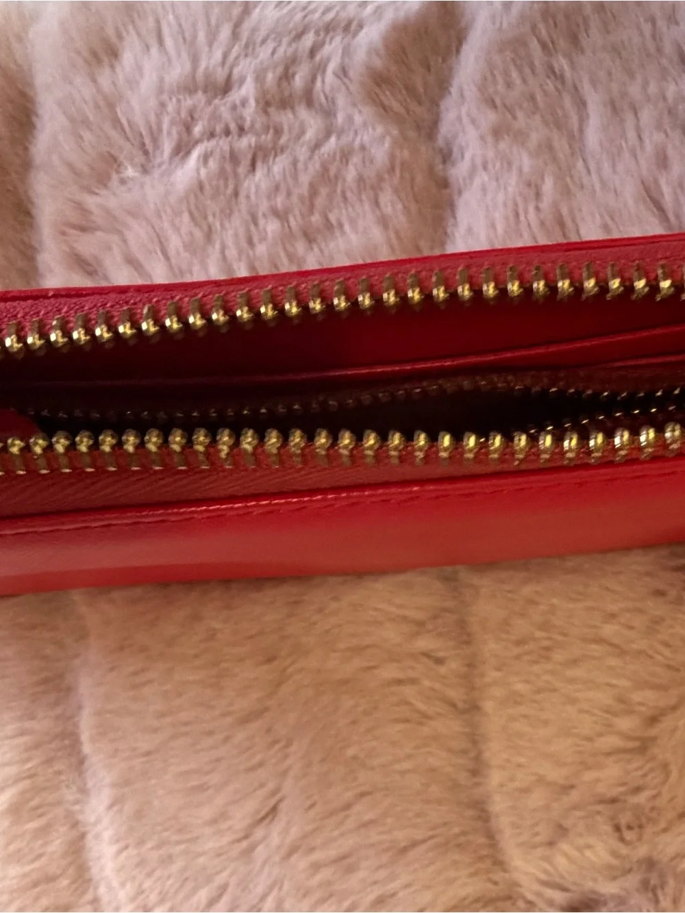 Salvatore Ferragamo Red Leather Vara Bow Wallet with Gold Hardware
